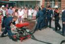 50 Jahre Jugendfeuerwehr in Bildern Schauvorfhrung Lschangriff zur 110 Jahrfeier auf dem Alexandrinenplatz 1992