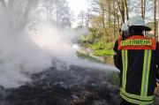 Brand Strohballen - Einsatzbericht 23 - 2014 - 26.04.2014 07:50, Bad Doberan, Kollbruchweg, 50 min