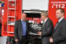 Innenminister Caffier übergibt Fördermittelbescheid für das Tanklöschfahrzeug 4000 (TLF 4000) 